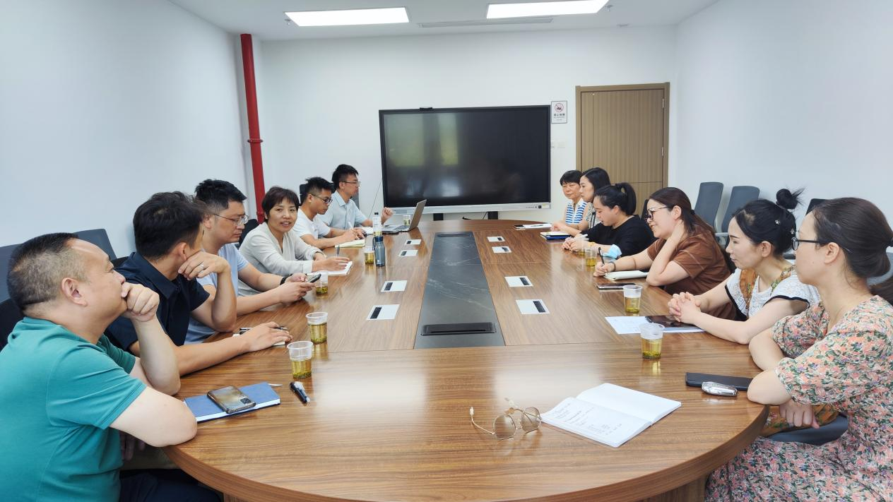 恩施市疾控中心座談會現場討論